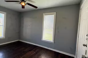 1801 W Bond St, Denison, TX 75020 - Photo 10