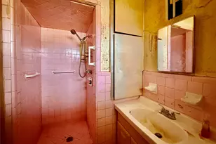 2300 SE 11th St, Mineral Wells, TX 76067 - Photo 22