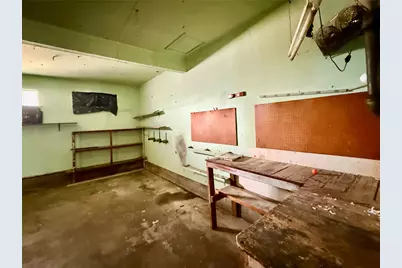 2300 SE 11th Street, Mineral Wells, TX 76067 - Photo 12