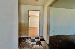 2300 SE 11th St, Mineral Wells, TX 76067 - Photo 6