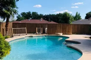 2224 Parkhaven Dr, Plano, TX 75075 - Photo 2