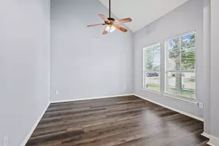 305 Creekside Dr, Anna, TX 75409 - Photo 16