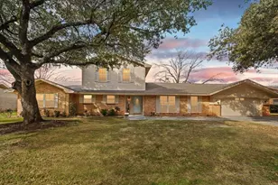4013 Golden Oaks Dr, Haltom City, TX 76117 - Photo 1