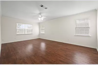 4013 Golden Oaks Drive, Haltom City, TX 76117 - Photo 14