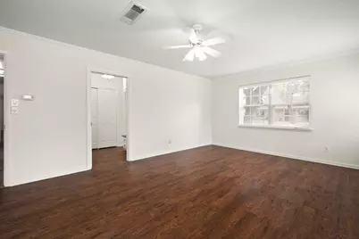 4013 Golden Oaks Drive, Haltom City, TX 76117 - Photo 10