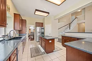 1804 Hill Ridge Dr, Flower Mound, TX 75028 - Photo 16