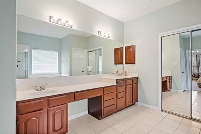 1804 Hill Ridge Drive, Flower Mound, TX 75028 - Photo 24