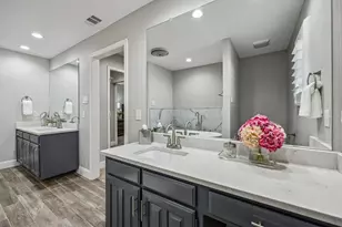 2703 Baldwin Dr, Arlington, TX 76012 - Photo 14