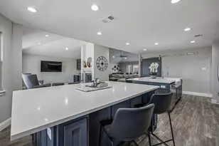 2703 Baldwin Dr, Arlington, TX 76012 - Photo 10