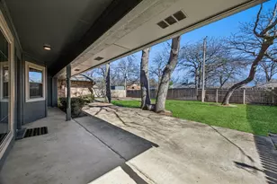 2703 Baldwin Dr, Arlington, TX 76012 - Photo 20