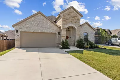 205 Michael Drive, Princeton, TX 75407 - Photo 2