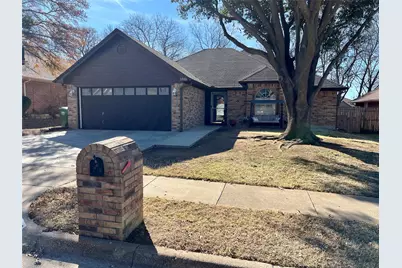 5920 Hilltop Drive, Watauga, TX 76148 - Photo 2