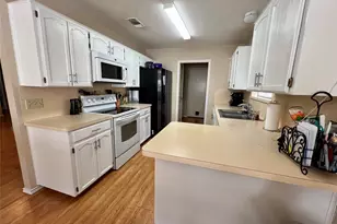 5920 Hilltop Dr, Watauga, TX 76148 - Photo 12