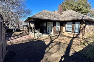 5920 Hilltop Dr, Watauga, TX 76148 - Photo 24