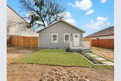 2001 Edmonia Court, Fort Worth, TX 76105 - Photo 1