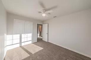 6215 Roby Dr, Arlington, TX 76001 - Photo 16