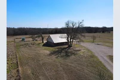 397 Rs County Road 4452, Point, TX 75472 - Photo 20