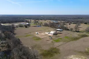 397 Rs County Rd 4452, Point, TX 75472 - Photo 26
