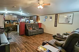 301 An County Rd 1370, Palestine, TX 75801 - Photo 2