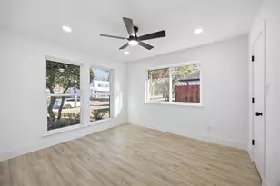 19118 Windmill Ln, Dallas, TX 75252 - Photo 2