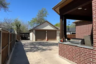 337 Lucille St, Irving, TX 75060 - Photo 2
