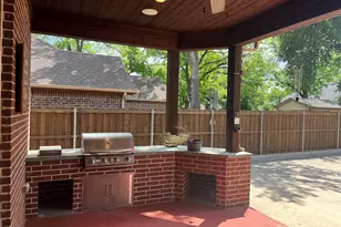 337 Lucille St, Irving, TX 75060 - Photo 12