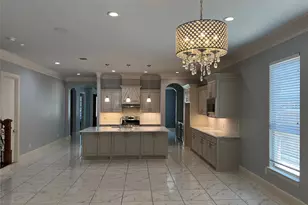 337 Lucille St, Irving, TX 75060 - Photo 4