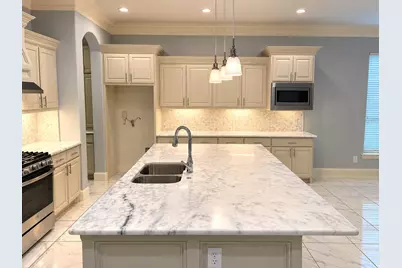 337 Lucille Street, Irving, TX 75060 - Photo 6