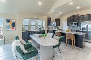 1240 Sylvia St, DeSoto, TX 75115 - Photo 10