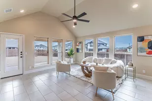 1240 Sylvia St, DeSoto, TX 75115 - Photo 4