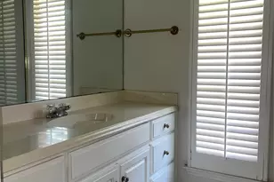 4215 Southcrest Dr, Arlington, TX 76013 - Photo 12