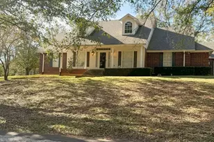 2001 Ventureview St, Palestine, TX 75803 - Photo 24