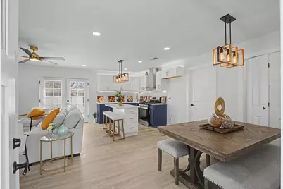 806 Laguna Drive, Garland, TX 75043 - Photo 14