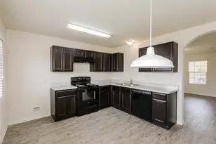 1606 Oriole Dr, Ennis, TX 75119 - Photo 4