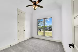 10016 Valley Oak Way, Springtown, TX 76082 - Photo 20