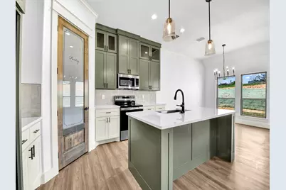 10016 Valley Oak Way, Springtown, TX 76082 - Photo 12