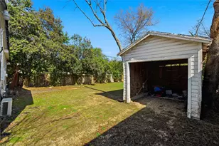 705 N 33rd St, Waco, TX 76707 - Photo 14