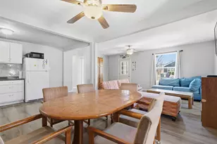 705 N 33rd St, Waco, TX 76707 - Photo 4