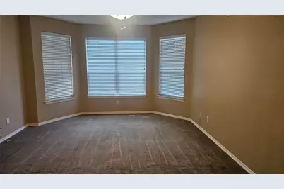 4902 Landrun Lane, Arlington, TX 76017 - Photo 12