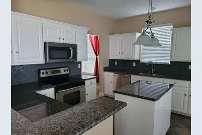 4902 Landrun Lane, Arlington, TX 76017 - Photo 2