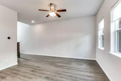 2415 Acorn Court, Sachse, TX 75048 - Photo 4