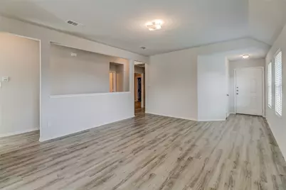 1601 Oriole Drive, Ennis, TX 75119 - Photo 6