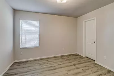 1601 Oriole Drive, Ennis, TX 75119 - Photo 12