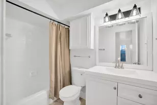 13351 Kit Ln, Dallas, TX 75240 - Photo 16