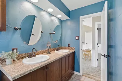 4034 Windy Crest Circle, Carrollton, TX 75007 - Photo 30