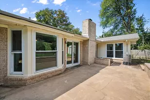 1113 Rusdell Dr, Irving, TX 75060 - Photo 30