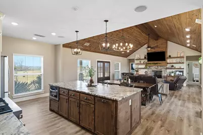 2055 Eastfield Drive, Wills Point, TX 75169 - Photo 12