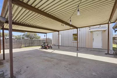 5521 Lubbock Avenue, Fort Worth, TX 76133 - Photo 32