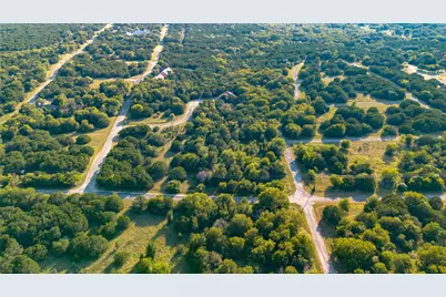 40031 Brentwood Court, Whitney, TX 76692 - Photo 8