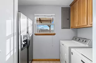 670 Farm Road 196 N, Blossom, TX 75416 - Photo 20